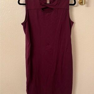 Chico's Elegant twist-keyhole Neck Sleeveless Knee Dress Burgundy Womens Sz 1